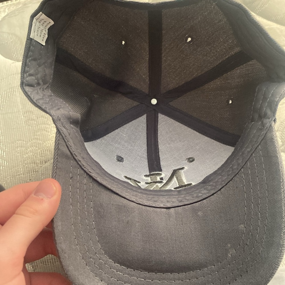 Ny hat - Picture 3 of 3